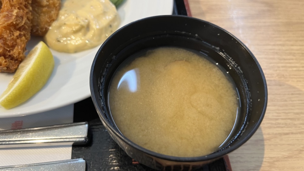 吉池食堂の味噌汁
